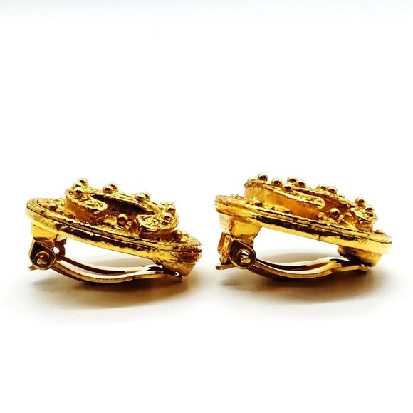 Authentic Chanel Earring Gold 94 A mn520-120325 - Picture 8 of 9